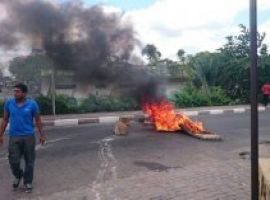 [Motoristas do transporte "Ligeirinho" põem fogo em rua no Centro de Camaçari]