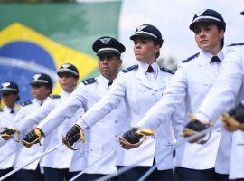 [Marinha do Brasil abre 100 vagas em concurso público]
