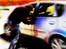 [Dois veículos roubados no fim de semana em Camaçari]