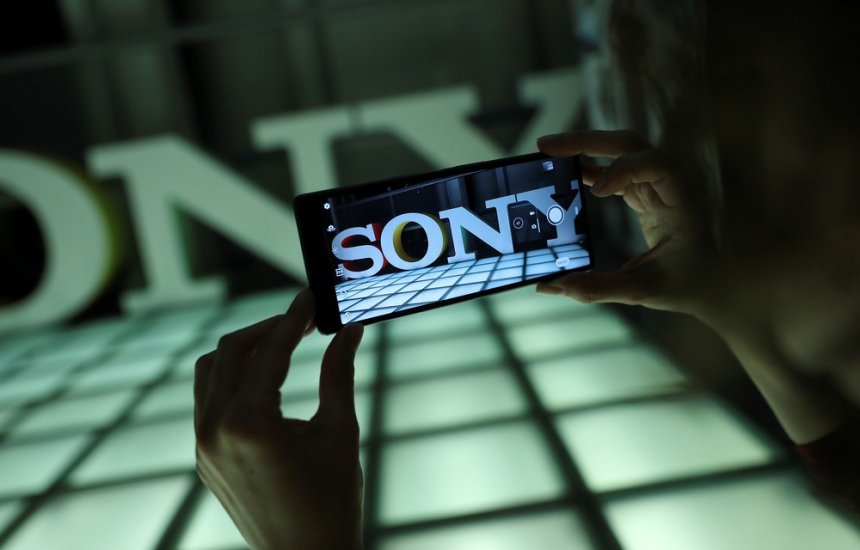 [Após fechar fábrica, Sony deixa de vender TVs, câmeras e fones no Brasil]