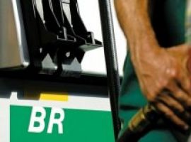[Petrobras pressiona Planalto por reajuste de combustíveis]