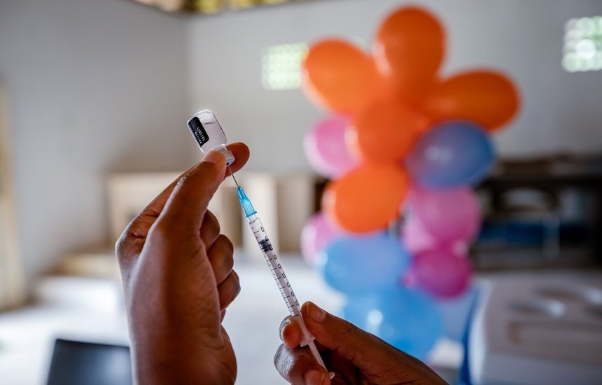 [Camaçari inicia vacinação contra Covid-19 para crianças de 5 a 11 anos com comorbidades e deficiência]