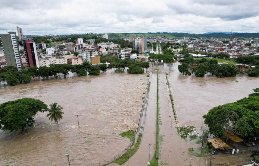 [Ministério da Saúde repassa R$ 104 milhões a cidades da Bahia afetadas pelas chuvas]