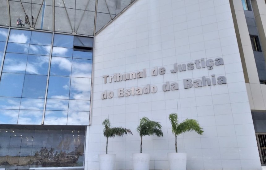 Justiça na Bahia suspende exigência de vacinação contra a Covid-19 para policial militar exercer função