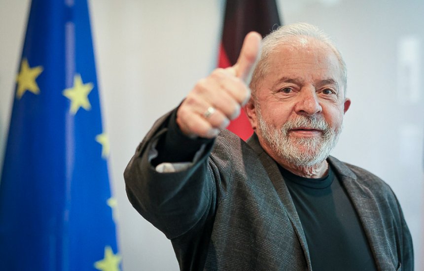 [Com 63% das intenções dos votos, Lula tem ampla vantagem na Bahia]