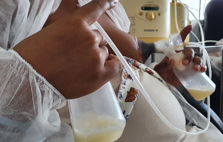 [Hospital Geral Roberto Santos promove ação de incentivo à doação de leite materno]
