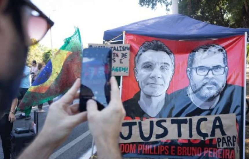 [MPF denuncia três pessoas pelos assassinatos de Dom Phillips e do indigenista Bruno Pereira]