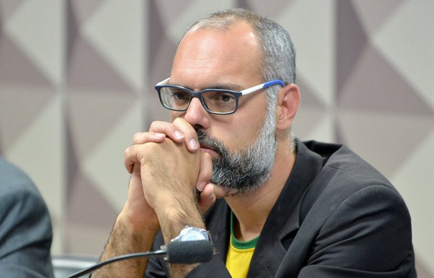 [Blogueiro Allan dos Santos é condenado por calúnia pelo TJ-RS após fala sobre Queermuseu]
